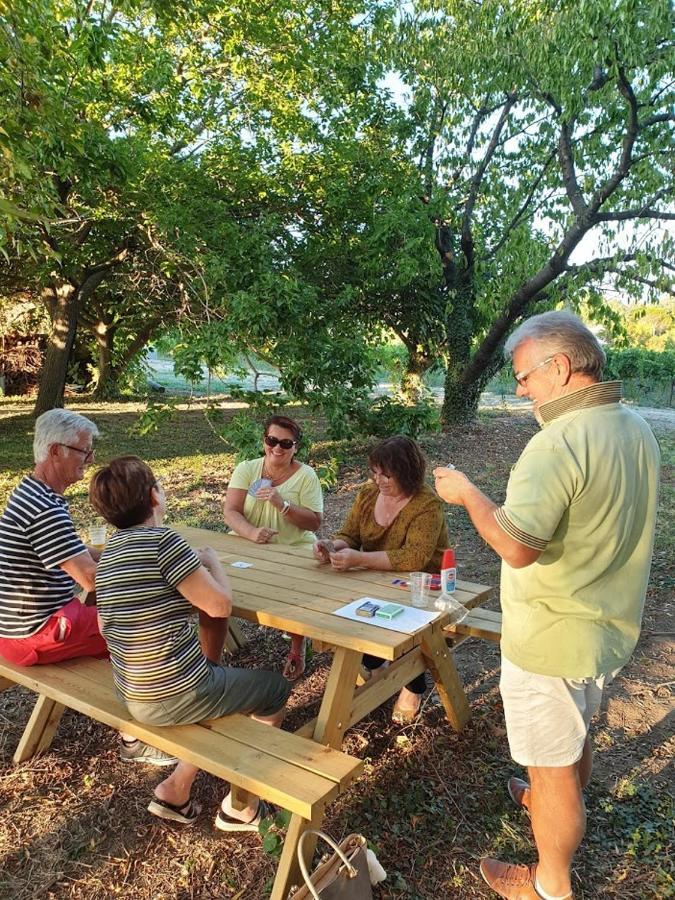 Gites La Ferme De Marguerite Tulette Esterno foto
