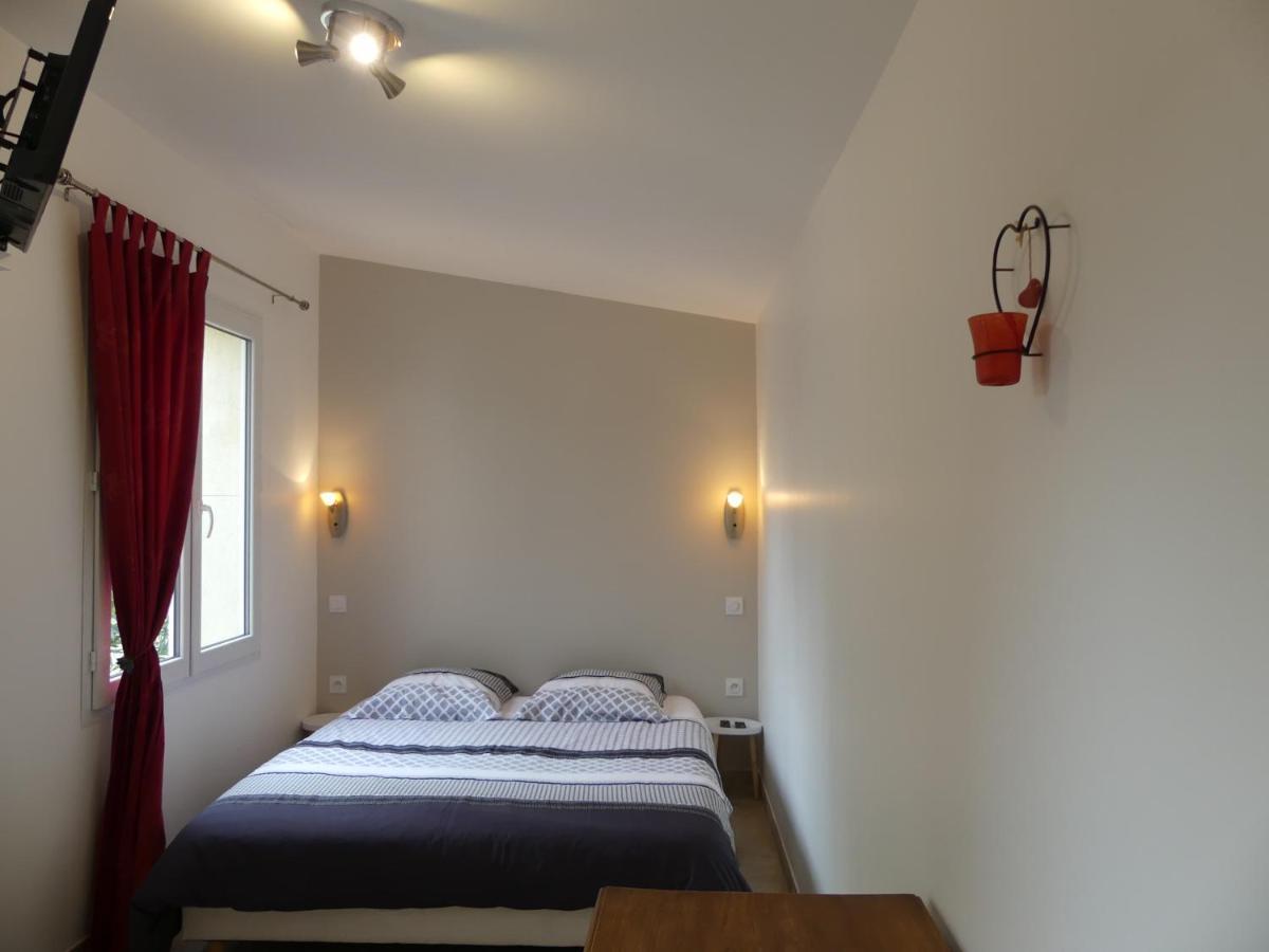 Gites La Ferme De Marguerite Tulette Esterno foto